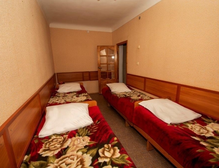 Стандартный четырехместный номер 3 корпус - Санаторий «Нарат» Теберда